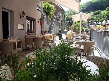 סן-דני Auberge De L'Isard מראה חיצוני תמונה