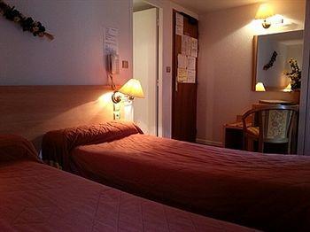 סן-דני Auberge De L'Isard מראה חיצוני תמונה